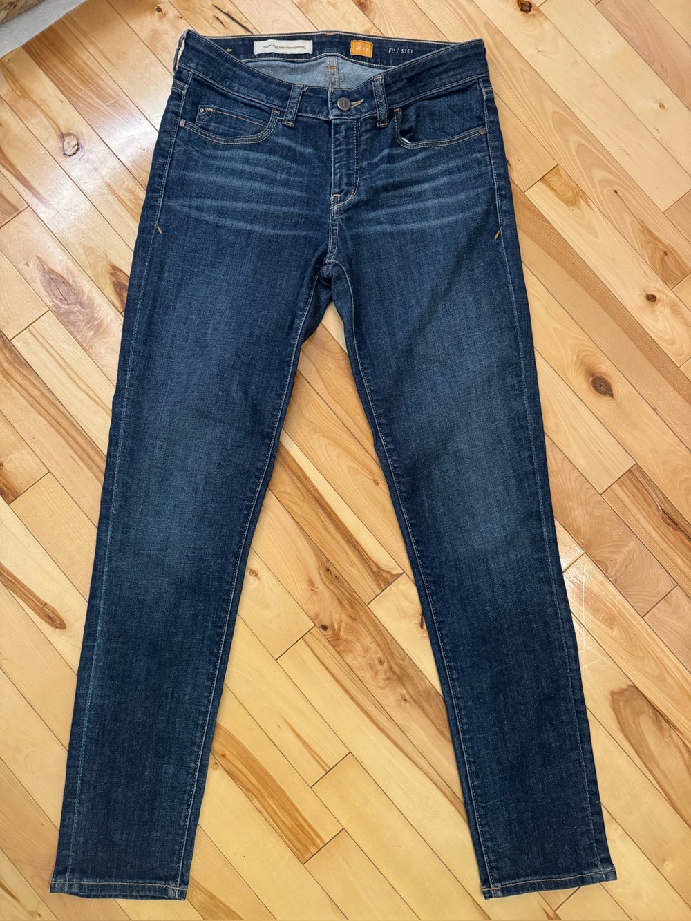 EUC Anthropologie Pilcro and the letterpress straight leg jeans size 27